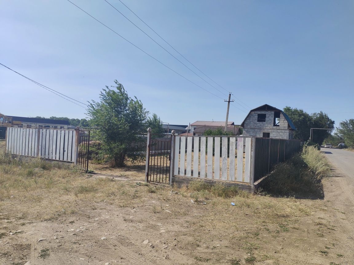Тез арада үй сатылады