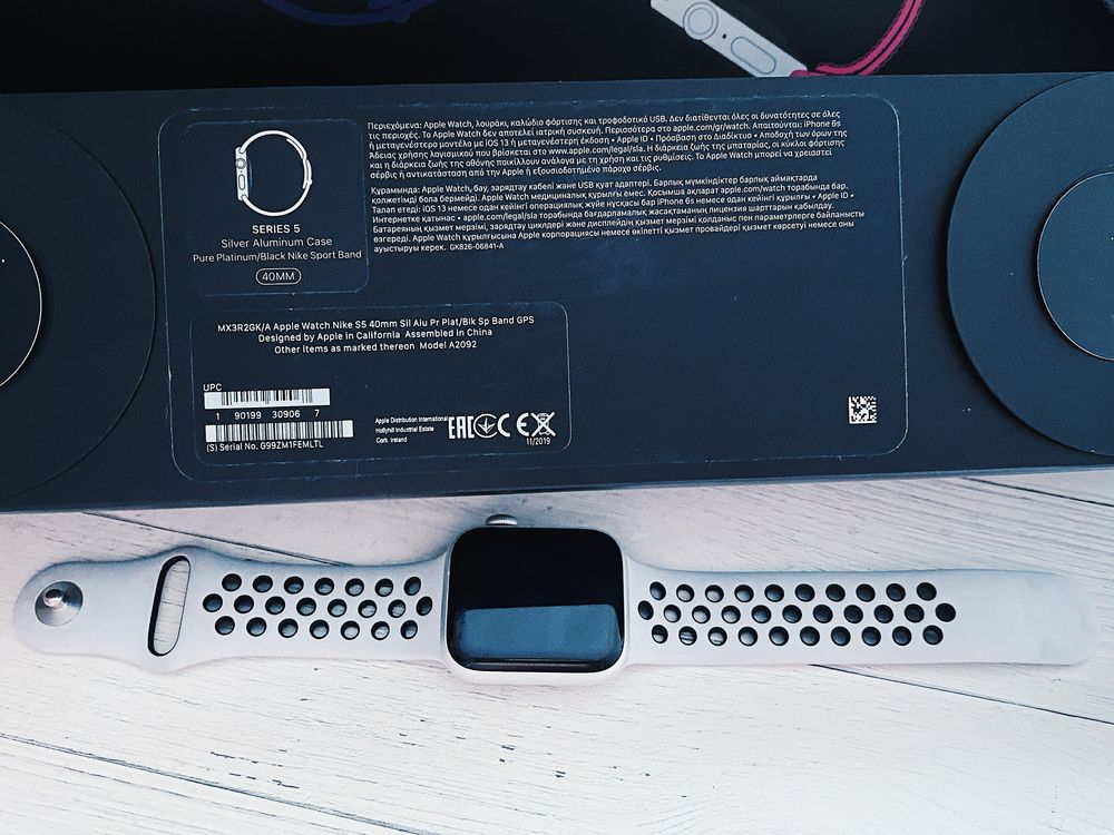 Apple watch 5 Series Nike оригинал (смарт-часы)
