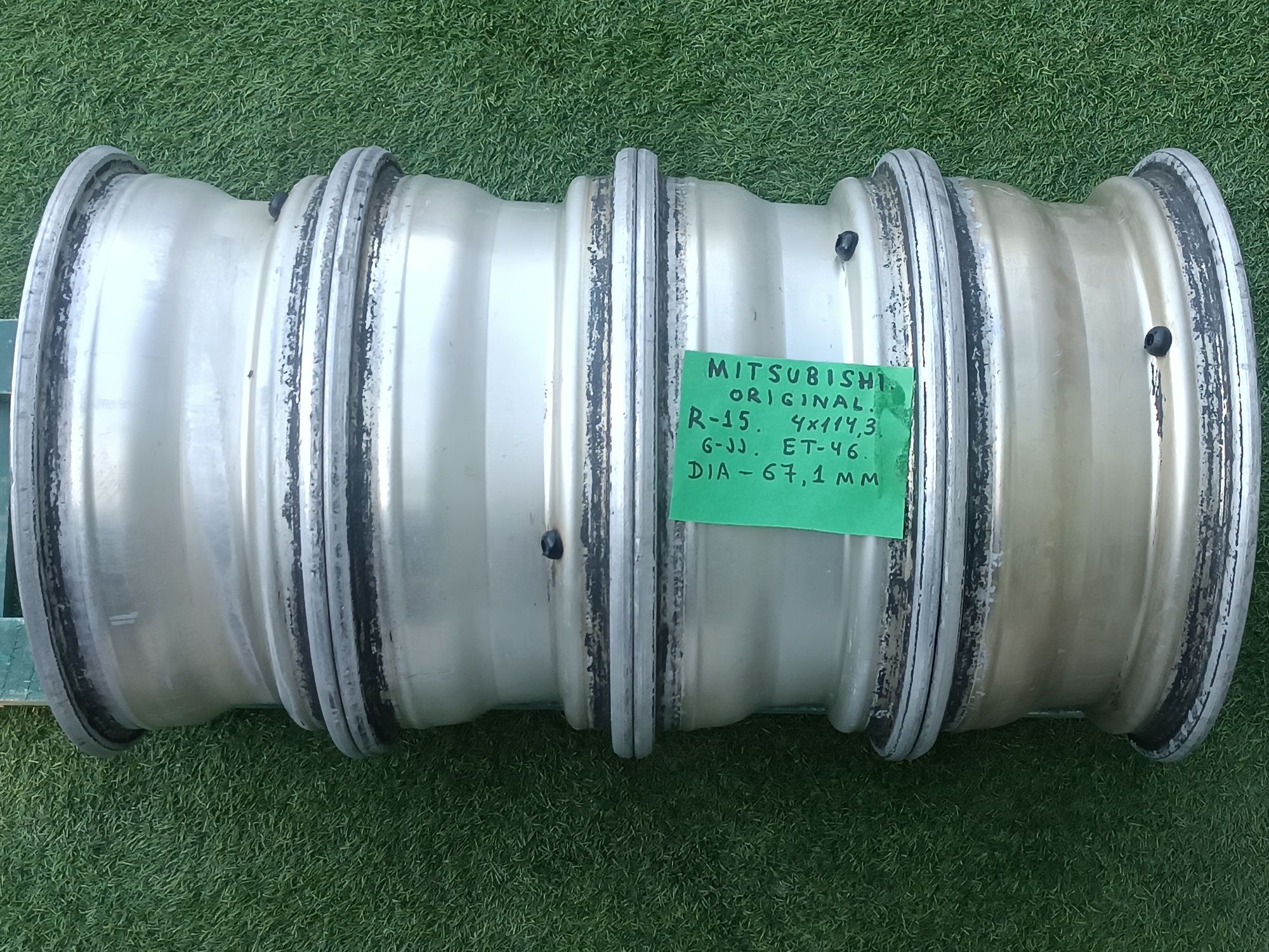 R-15  Оригинал Митсубиси 4/114,3.  Галант,Ниссан ж т б.