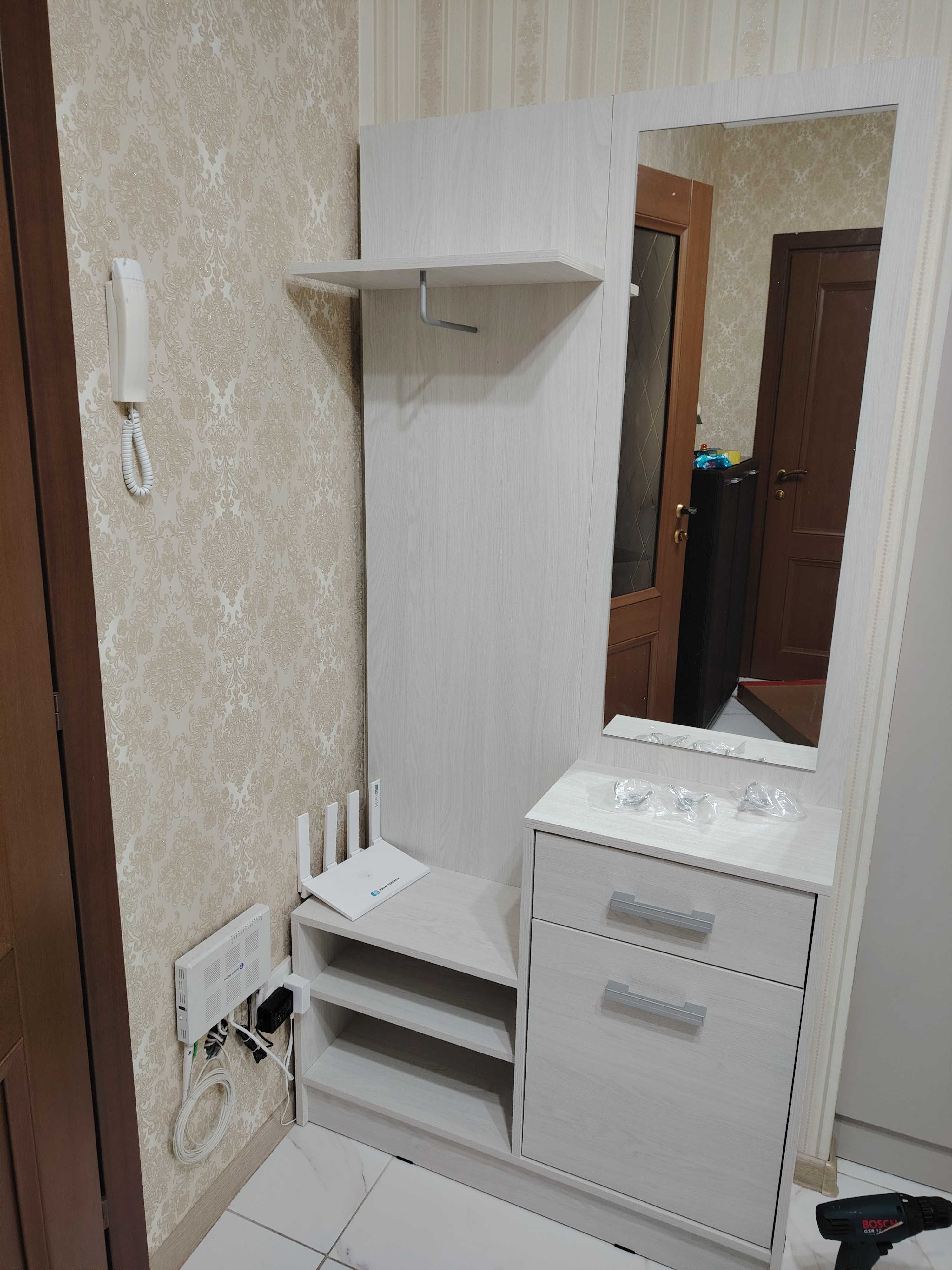 Прихожая шкаф Прихожий
