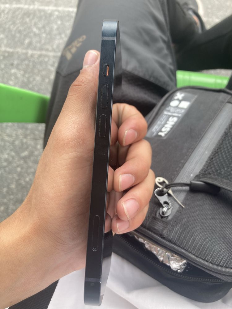 Iphone 14 на запчасти корпус экран