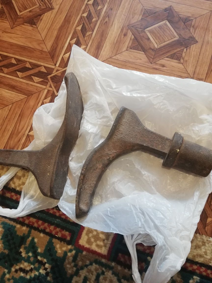 Продам лапы сапожные