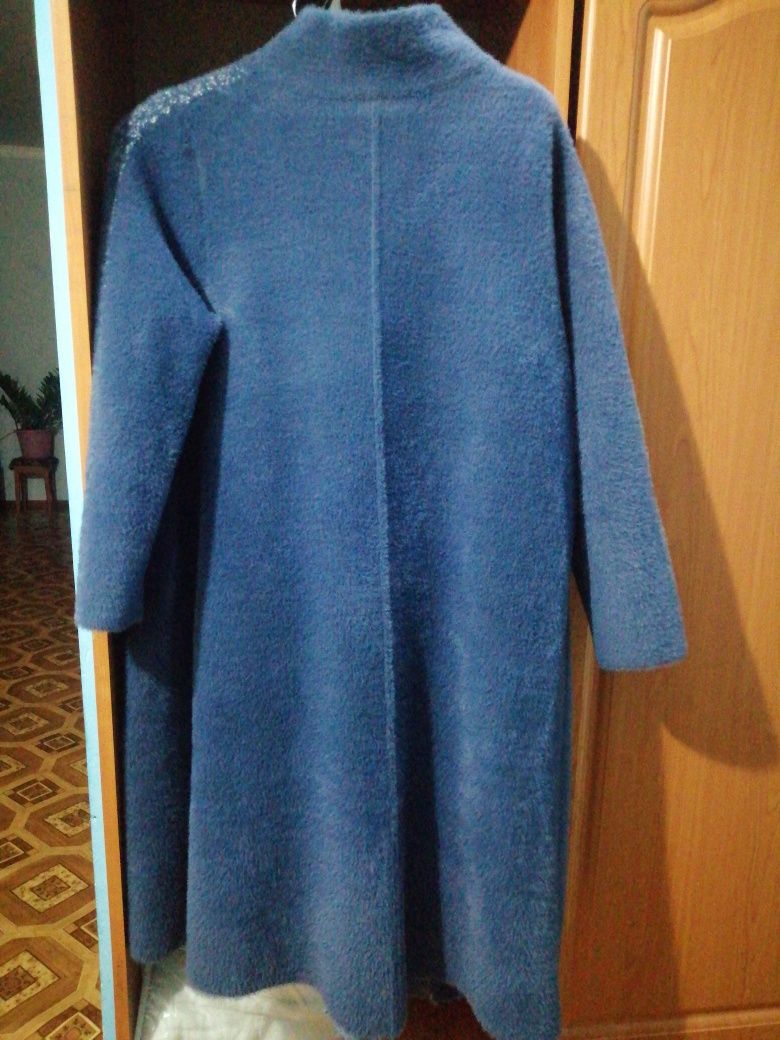 Пальто осень размер 48.50
