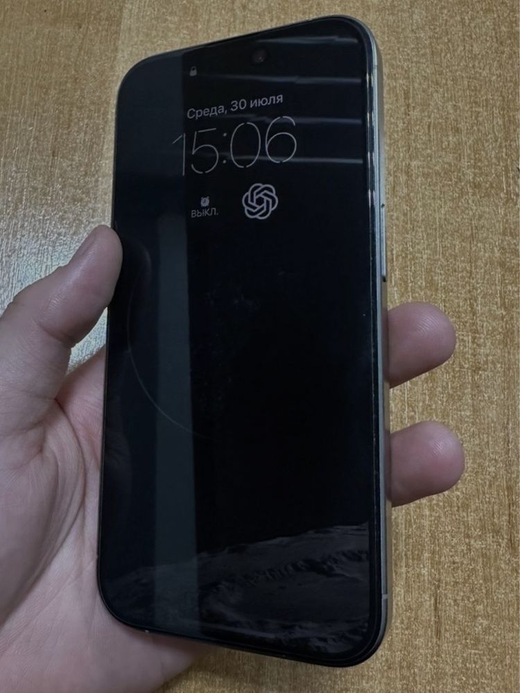 Продам Айфон 15 PRO