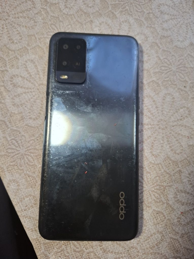 Продаю телефон Oppo a54