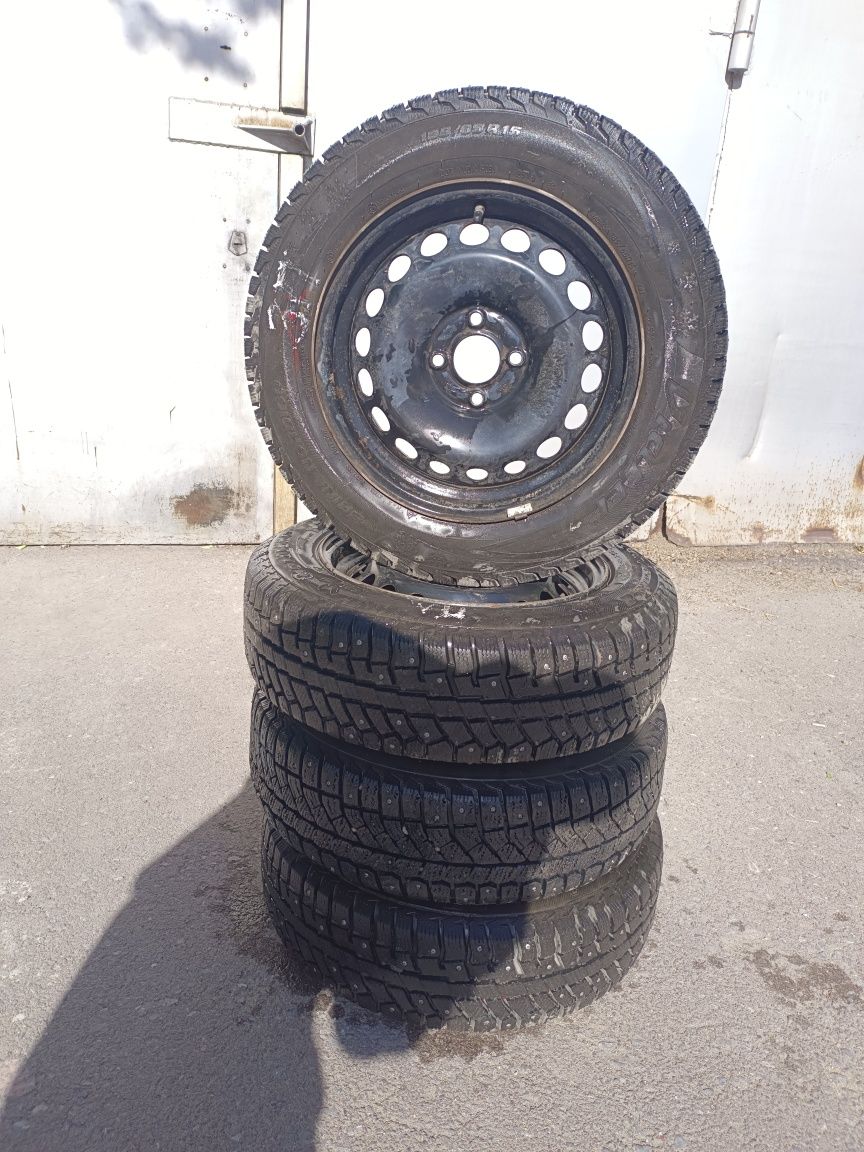 Шины зимние 185/65/15