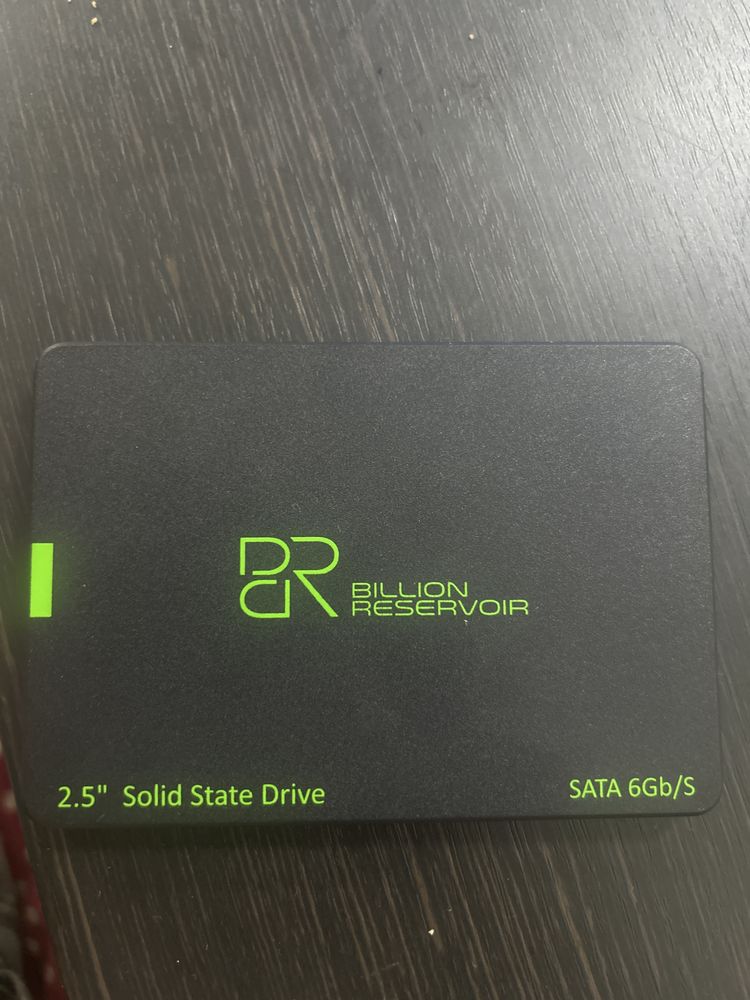 Продам дешево SSD 1tb bullion