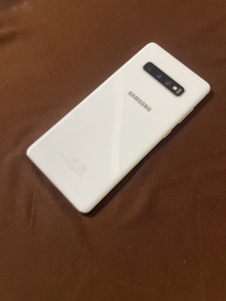 Samsung Galaxy s10+