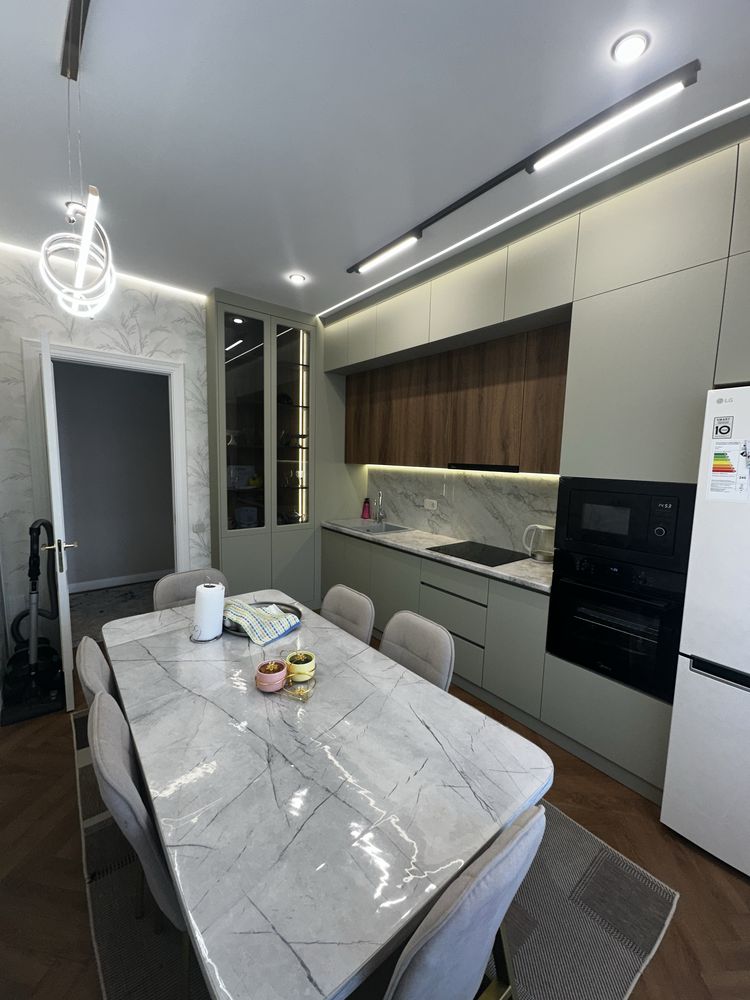 Продается 3 х комн квартира