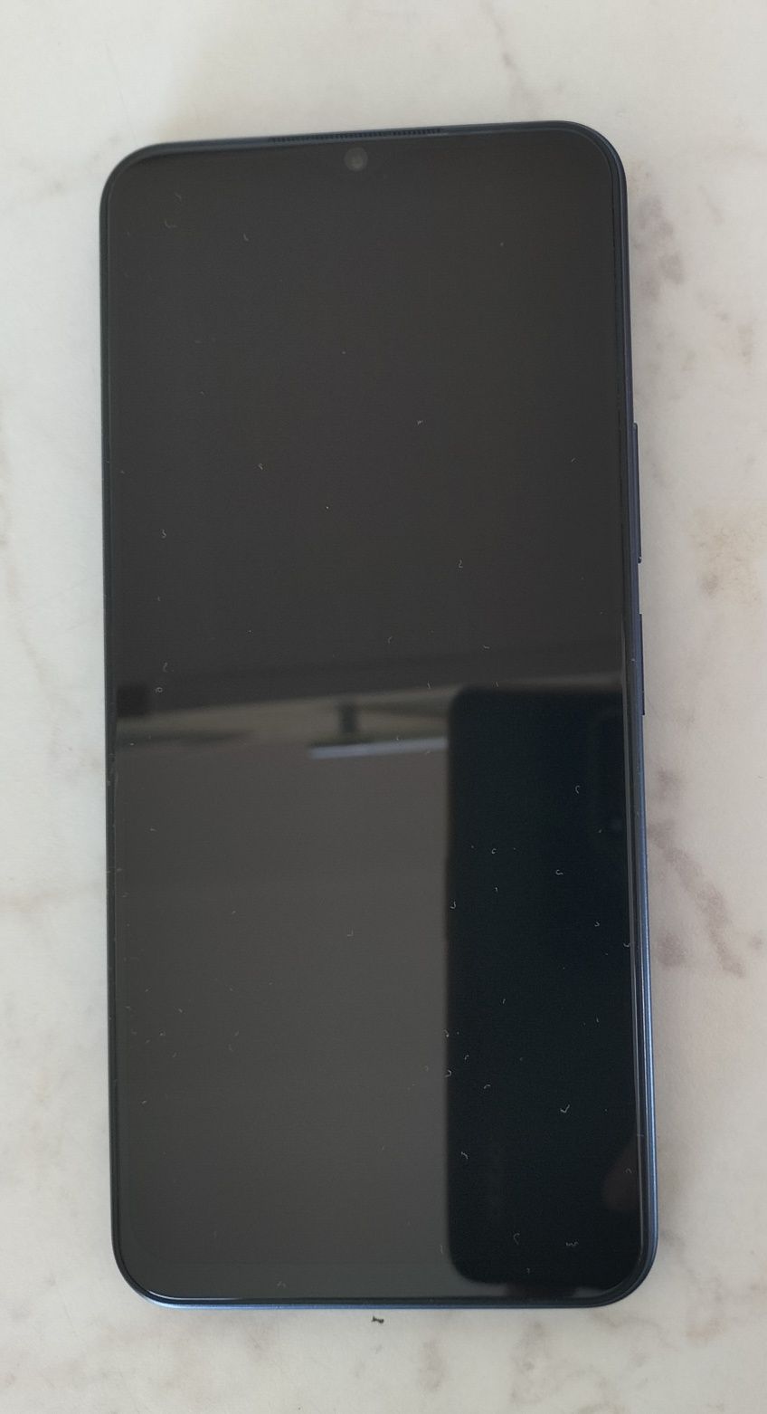 Смортфон VIVO  Y35