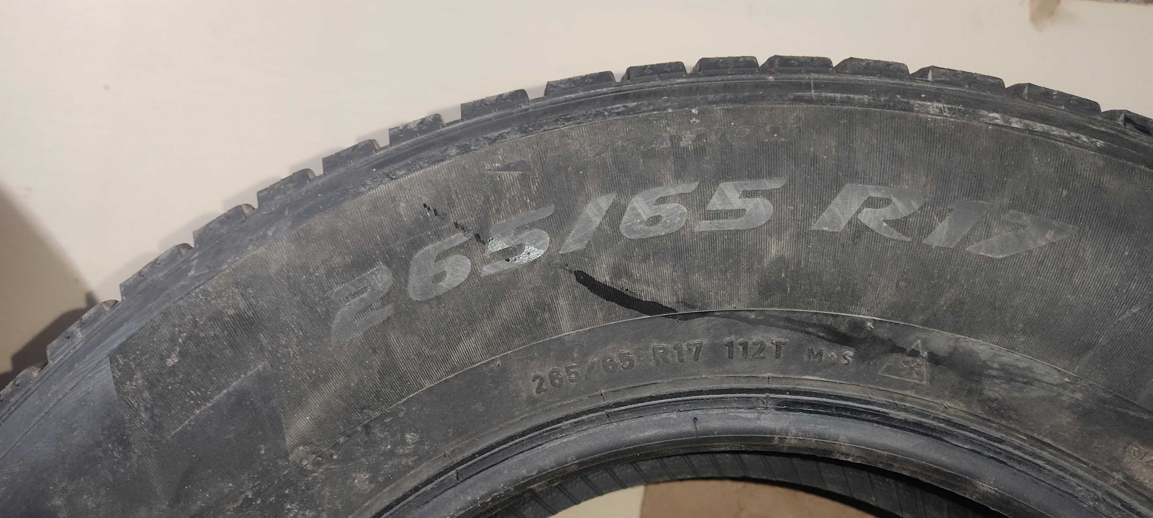 Продам пару шин  Pirelli на запаску за 7000