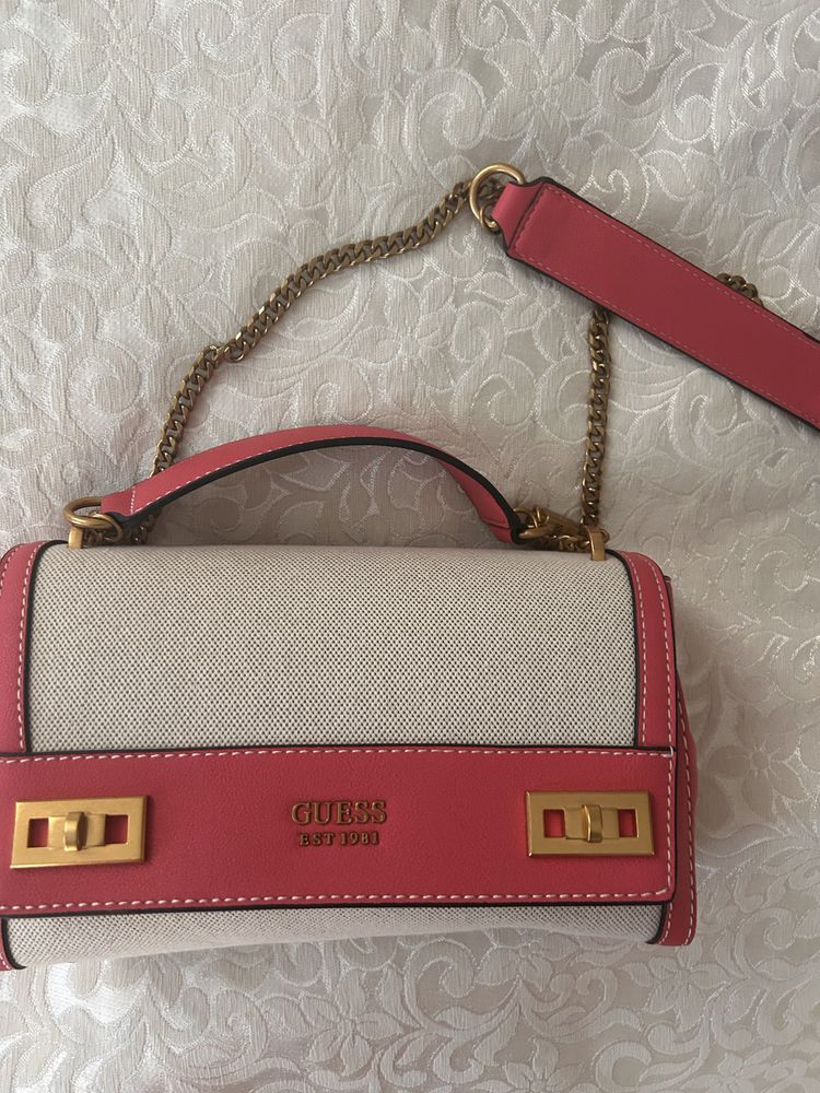 Сумка guess новая