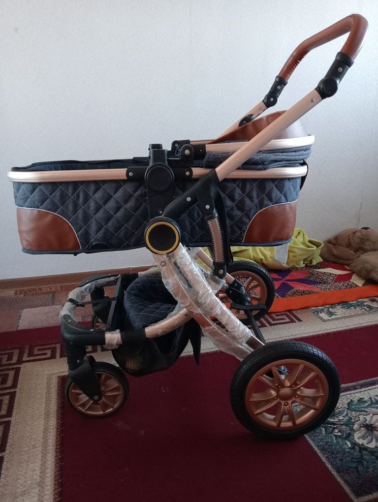 Детская  коляска зимняя