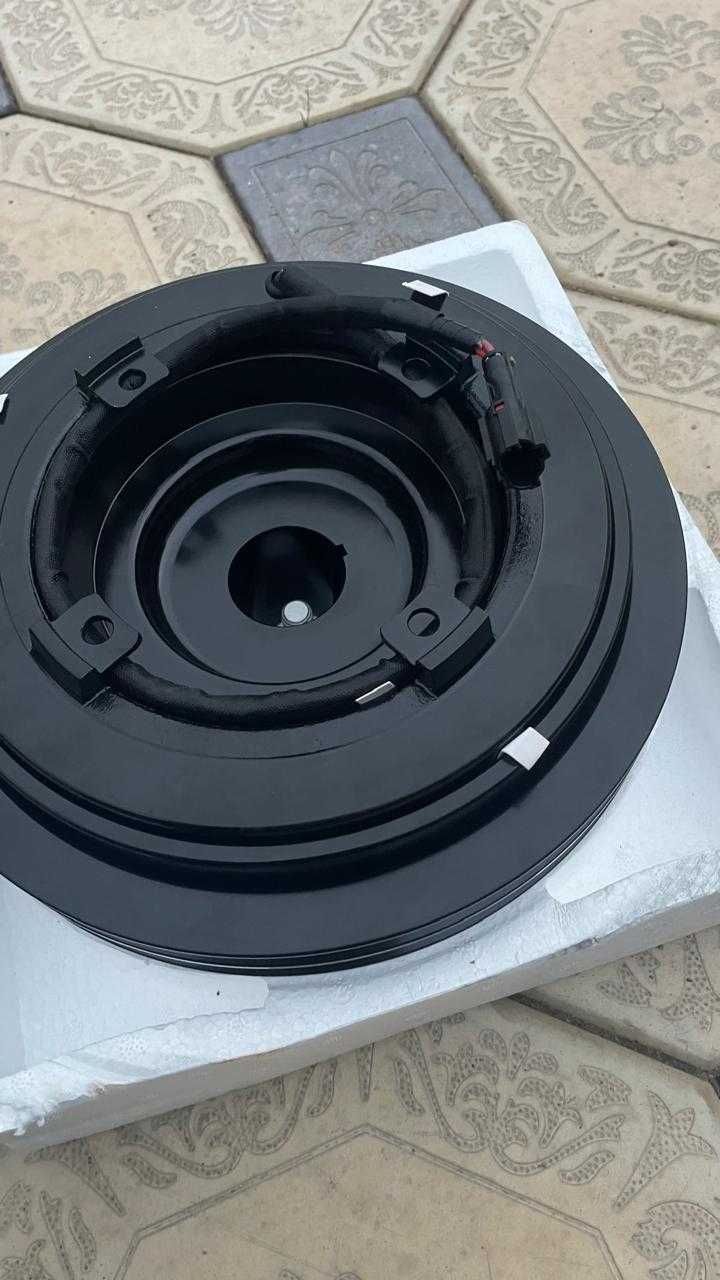 Компрессор кондиционера автобуса Yutong