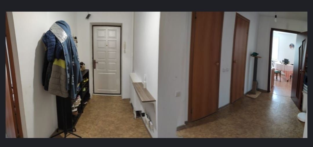 Продам 3-комнатную квартиру Бензострой