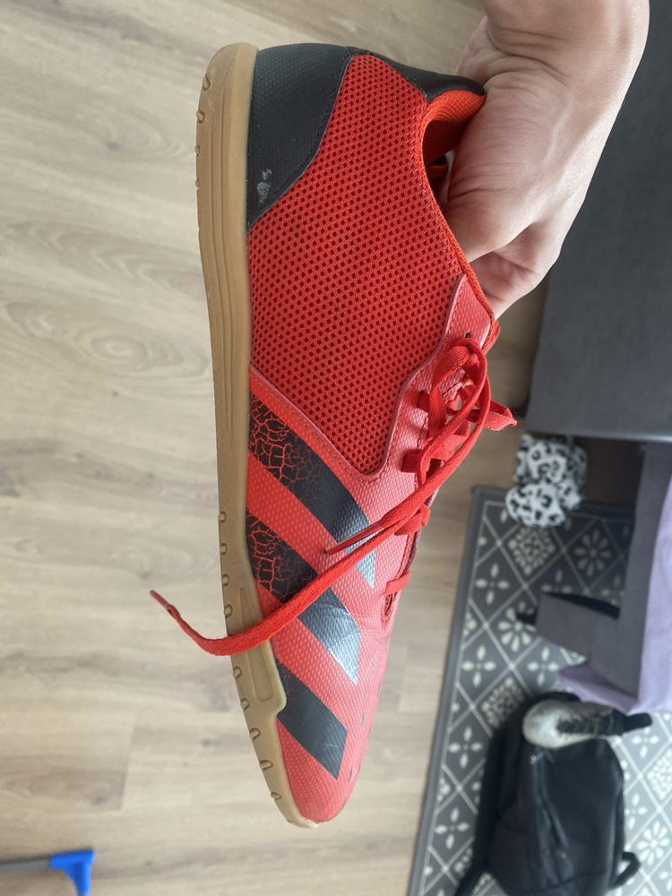 Adidas Predator (зальники)
