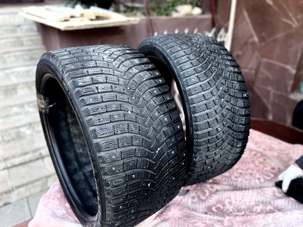 Michelin 265/40/R21, 295/35/R21