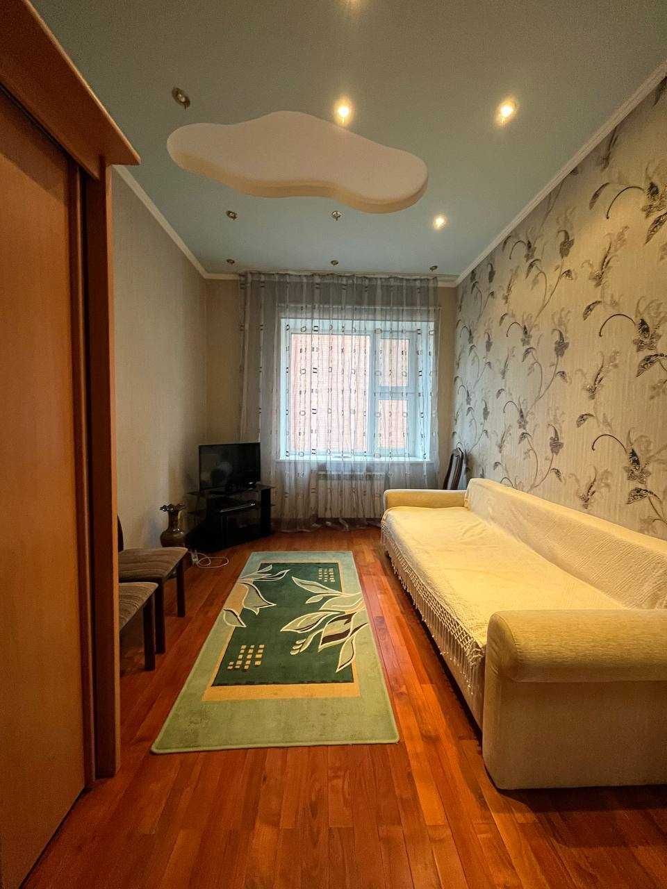 3-комнатная квартира · 122 м² ·памятник М. Маметовой