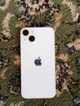 Телефон iPhone13