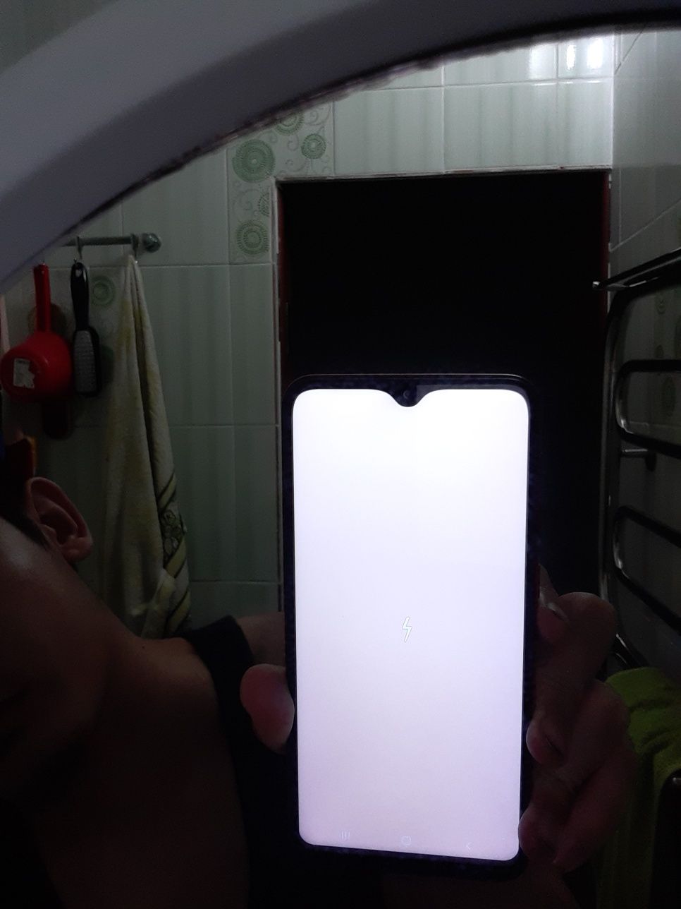 Продам срочно samsung a10