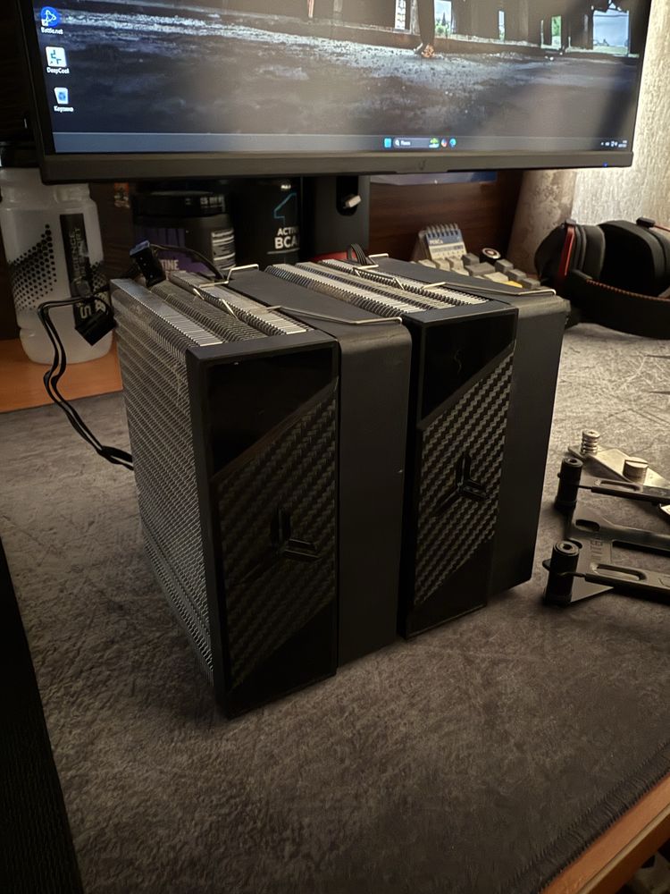 Процессор i7 12700f вместе с башней