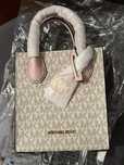 Продам новую оригинальную сумочку Michael Kors!