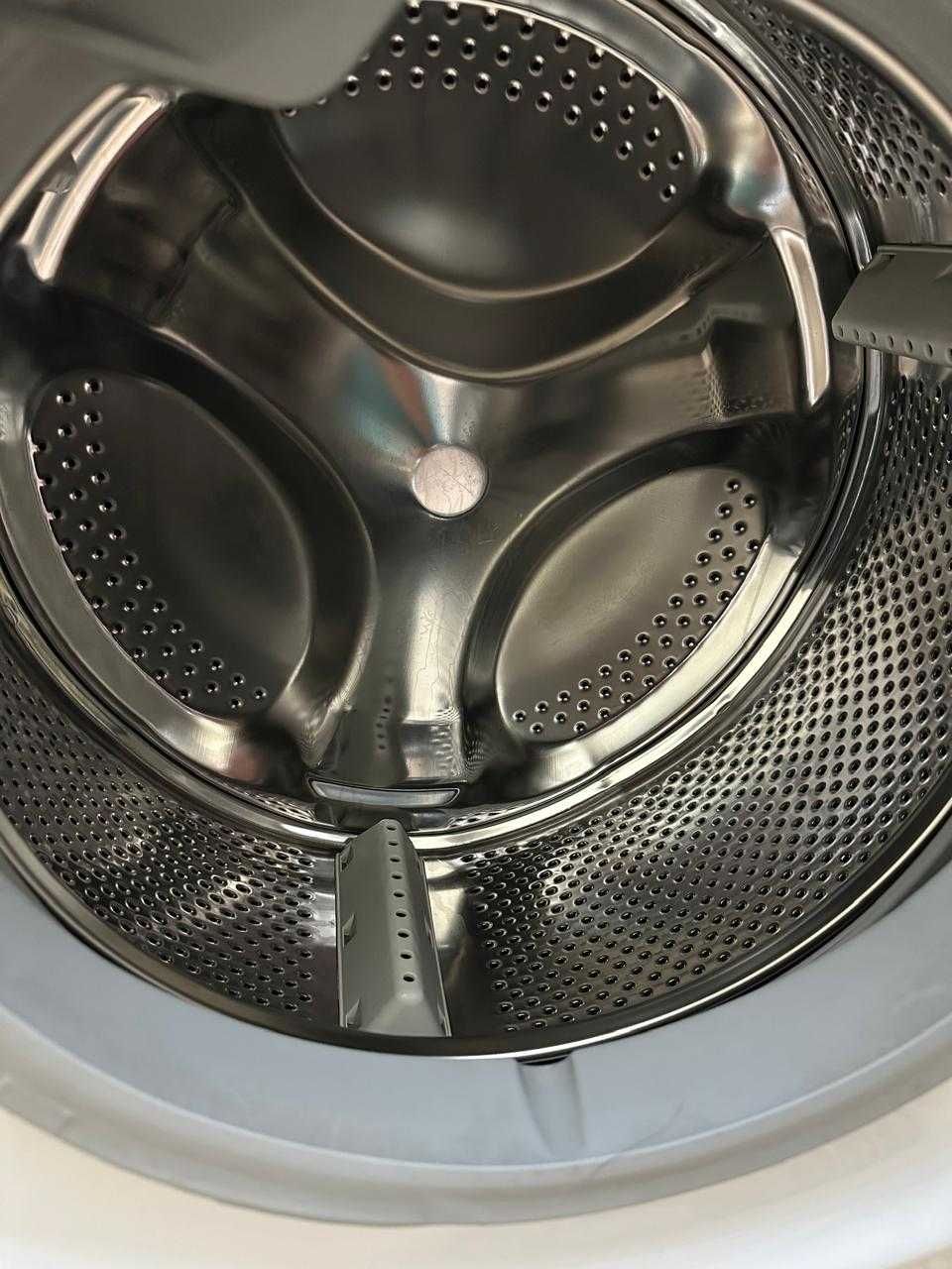 Стиральная машина Hotpoint Ariston