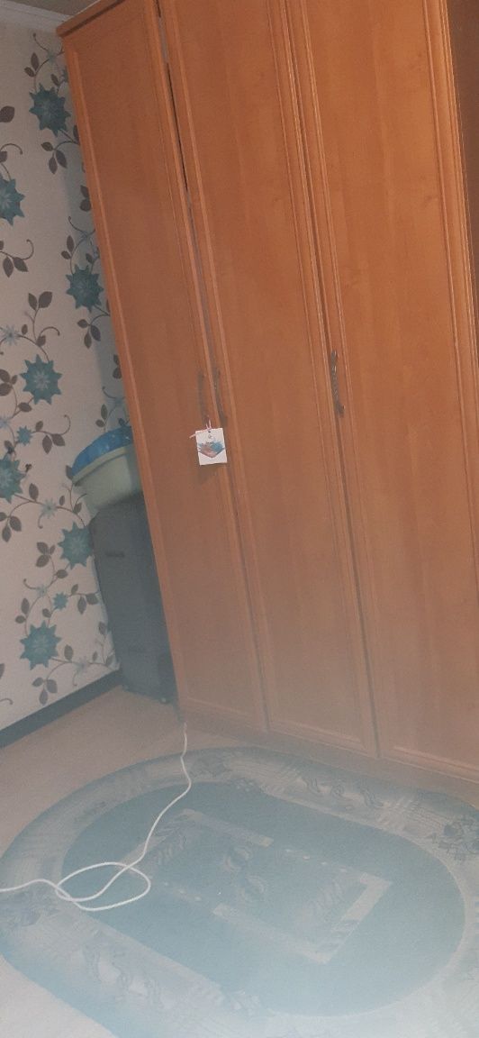 Продаётся шкафы и прочее