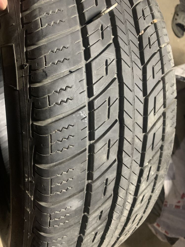Продам резину 225/65/R17