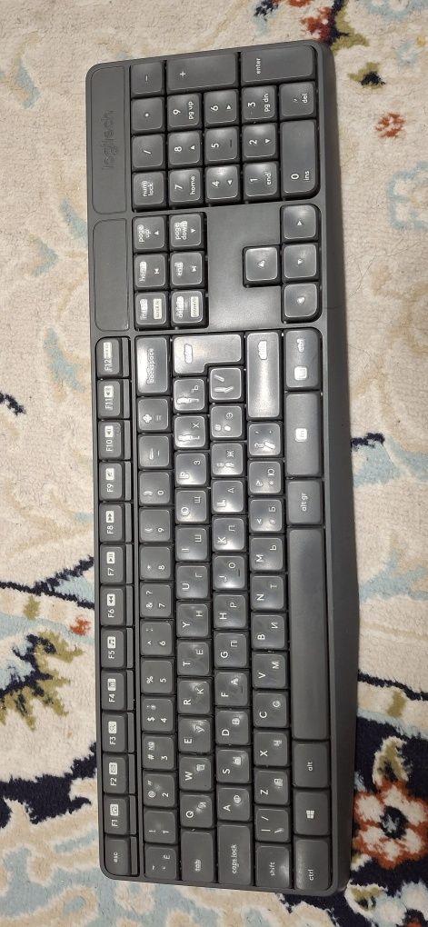 Беспроводная клавиатура и мышь Logitech
