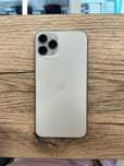 продаю iPhone 11