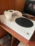 Продам Xbox Series S
