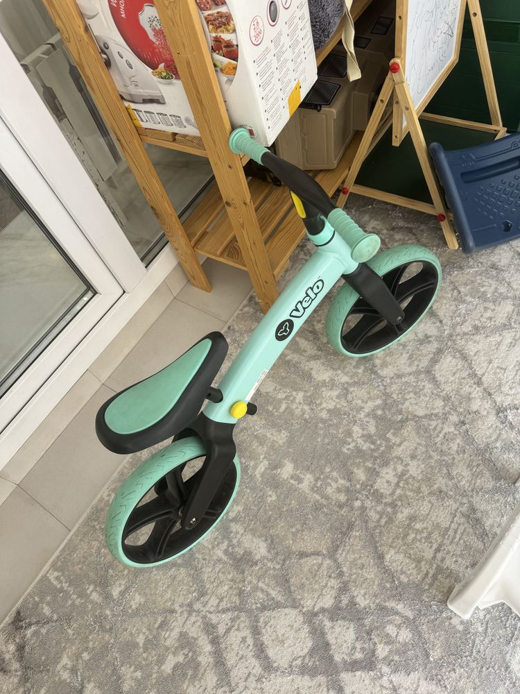 продам беговел детский
