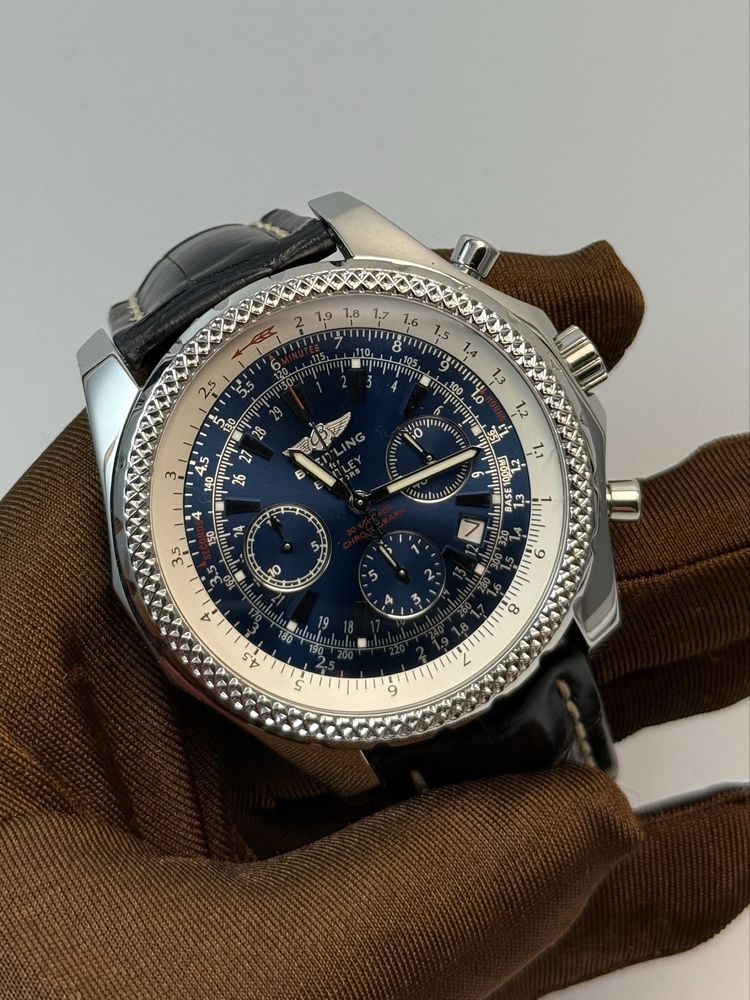 Швейцарские часы Breitling Bentley Motors A 25362