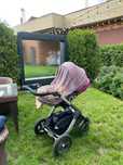 Продам отличную  коляску Stokke