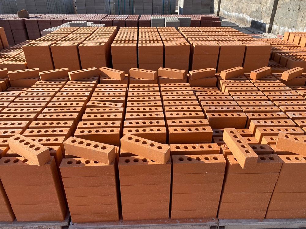 Кирпич облицовочный 65 тенге