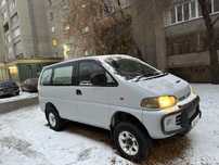 Mitsubishi delika