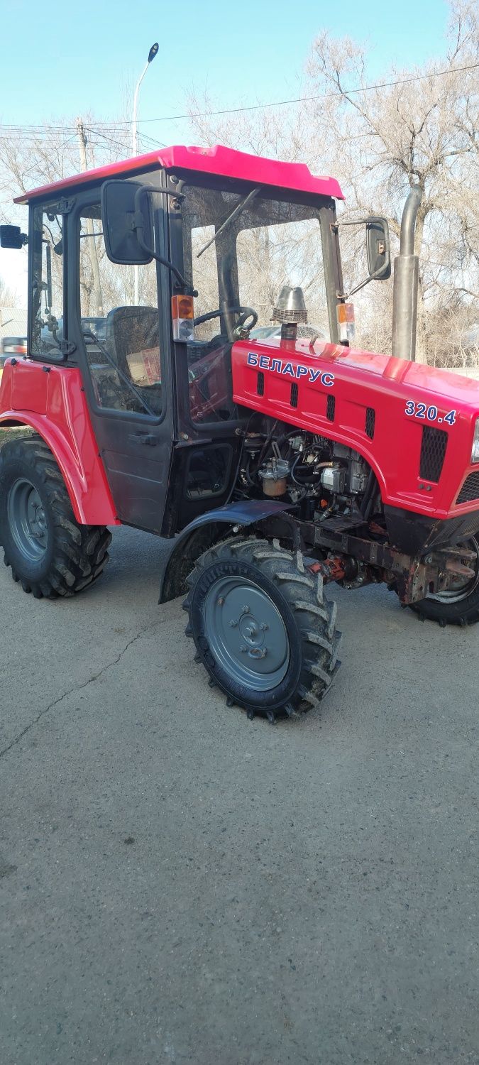 Беларус 320.4 трактор