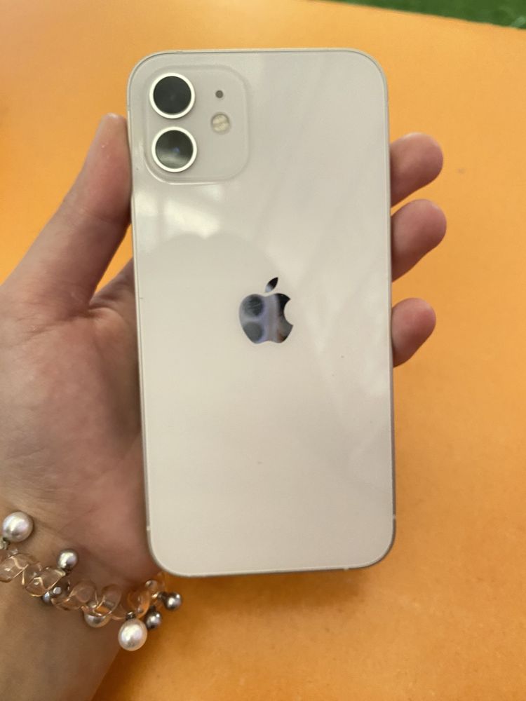 iPhone 12 почти новый ёмкость 89% память 128гб бағасы 250к саудасы бар