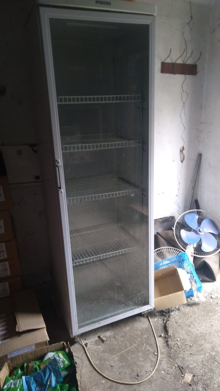 Продам холодильник