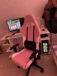 продается dxracer  розовый