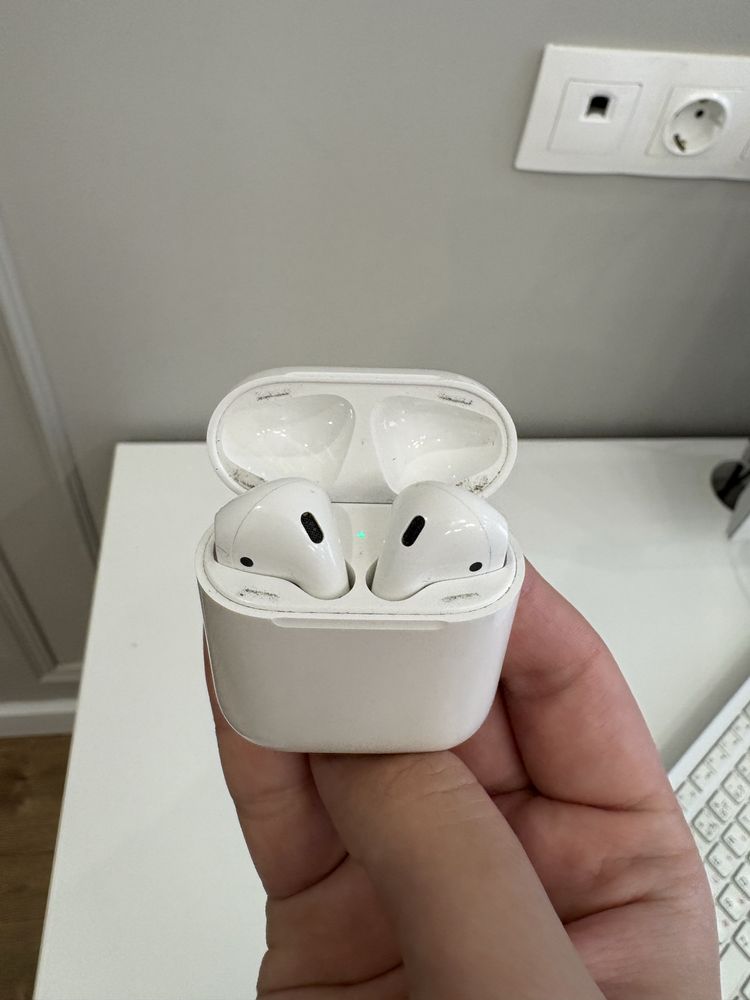 AirPods 2 оригинал
