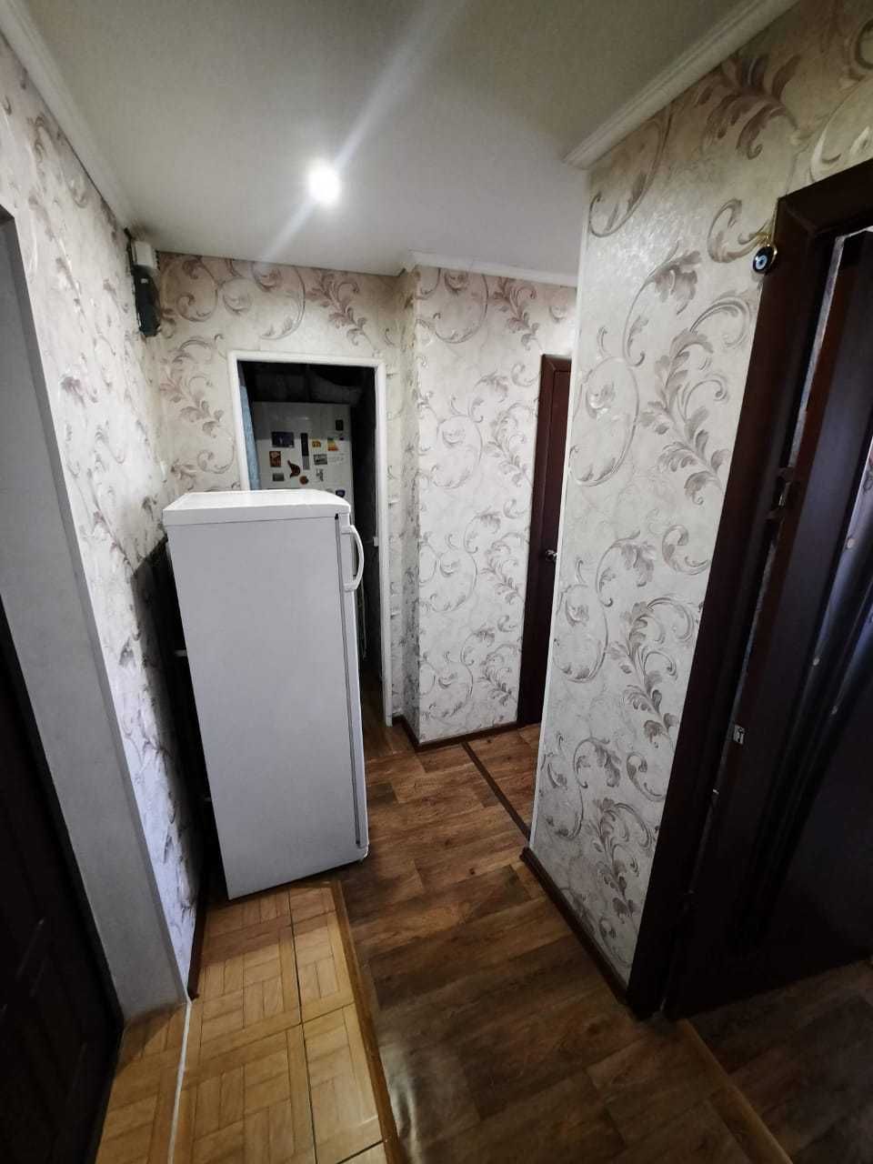 продается 2 ком квартира район Сергея Тюленина