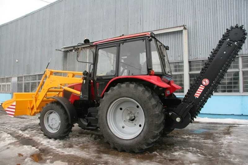Траншеекопатель ДЭМ-150 на базе трактора Беларус-92П
