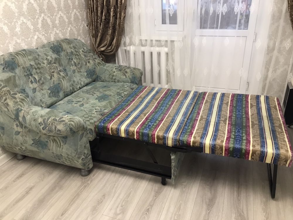 Продам диван раскладной