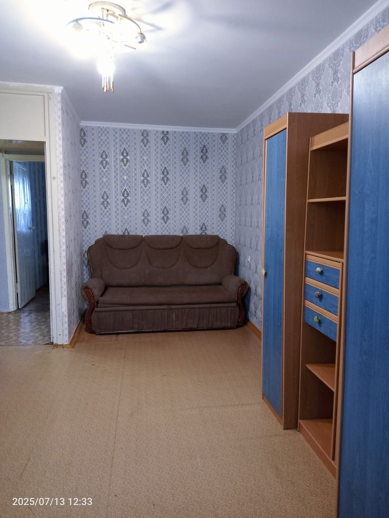Сдаю -2-х.ком.кв.на 3мкр.ул.Абая
