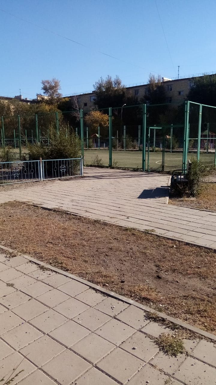 Сдаю 2 х комн квартиру,18 Мик  он д 10