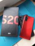 Срочно обмен на айфон Самсунг samsung s20 Red