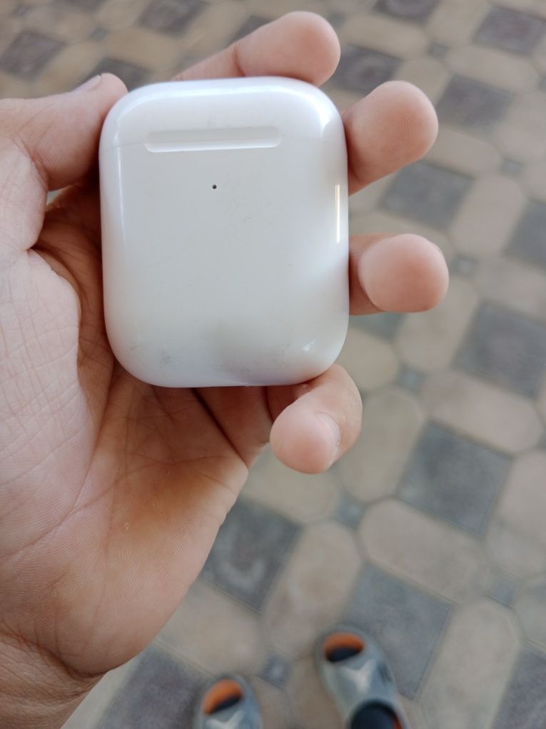 Аирподс 2  продам