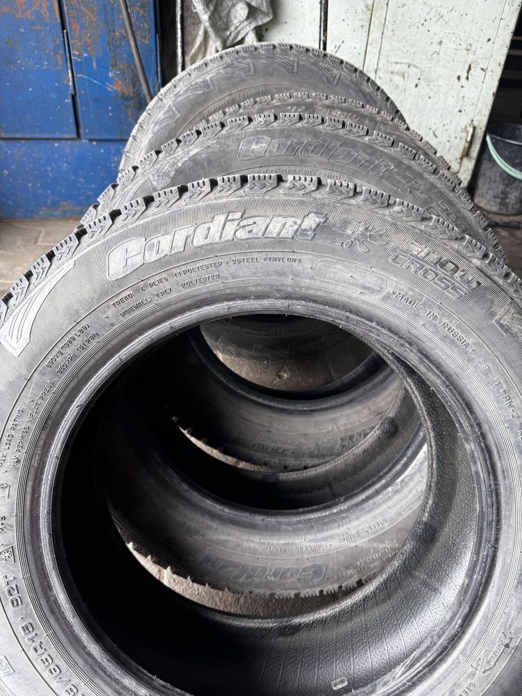 Продам шины кордиант